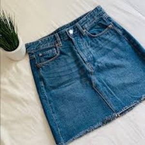 H&M Blue Denim Mini Skirt
